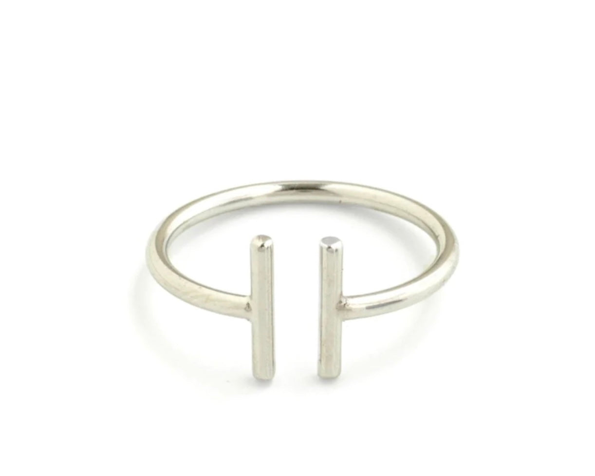 Simple Double Bar Adjustable Ring